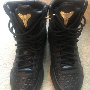 Kobe X elite EXT QS hi tops size 8.5